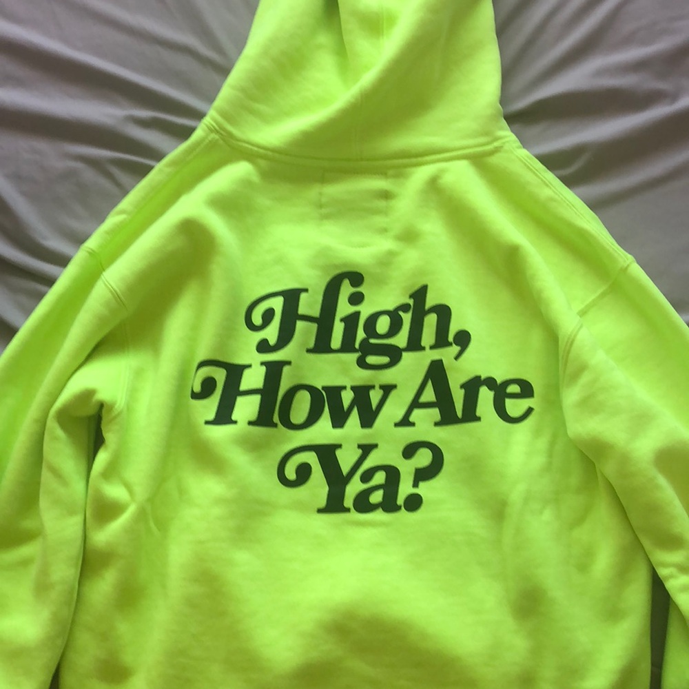 Jeffree Star high how are ya? Hoodie, medium